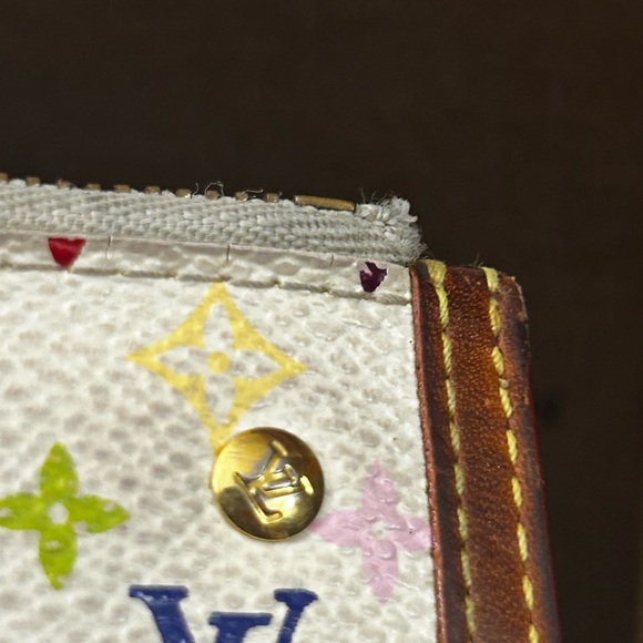 Louis Vuitton Murakami Key Cles with Box. BC Condition. - Picture 11 of 14